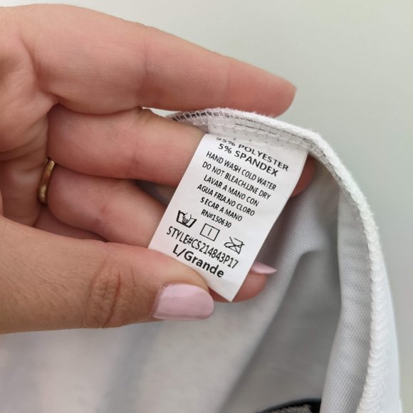 White Floral Romper - Picture 10 of 10